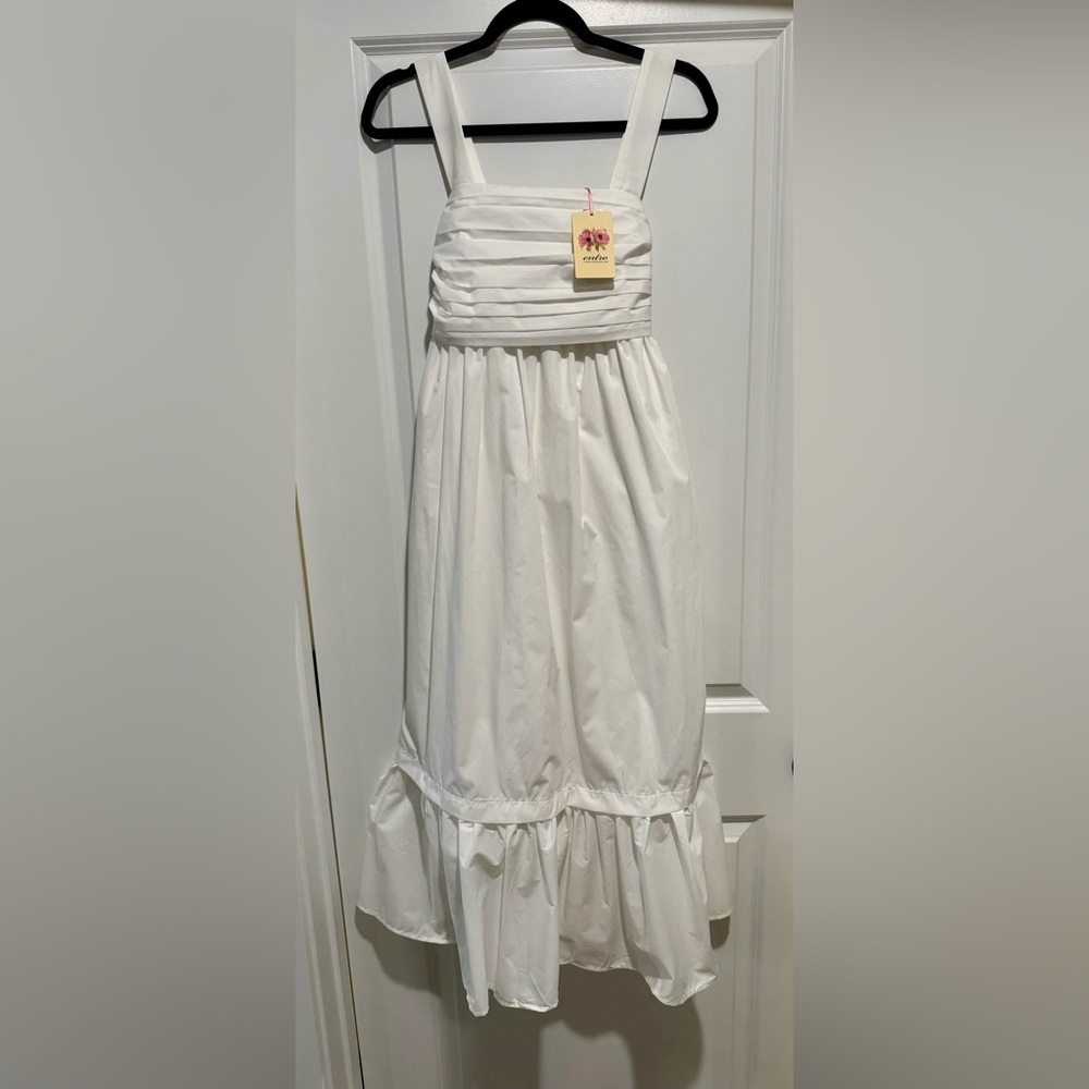 White‎ entro pleated bodice midi length sundress